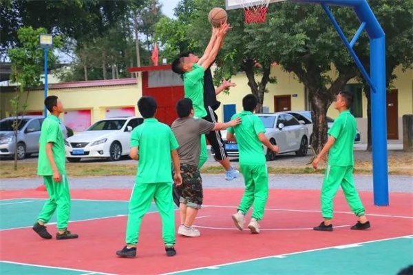 广东叛逆少年学校,广东叛逆孩子学校,广东问题少年学校