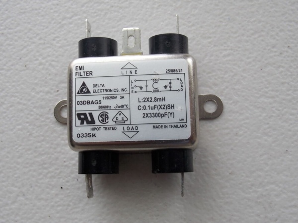 Delta Electronics连接器