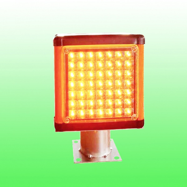 智能太阳能雾灯 太阳能诱导灯