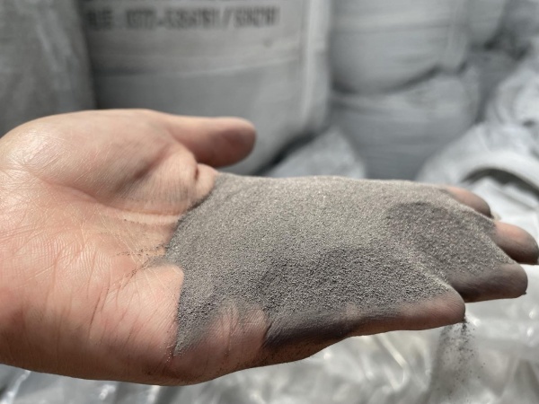 新创供应低硅铁粉 雾化型