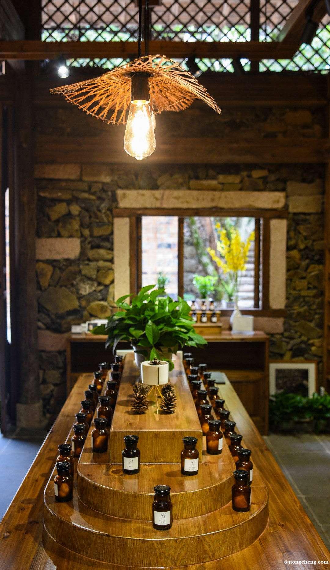 气味博物馆加盟从选址开始带创业小白“过河” 气味博物馆加盟从选址开始带创业小白“过河”