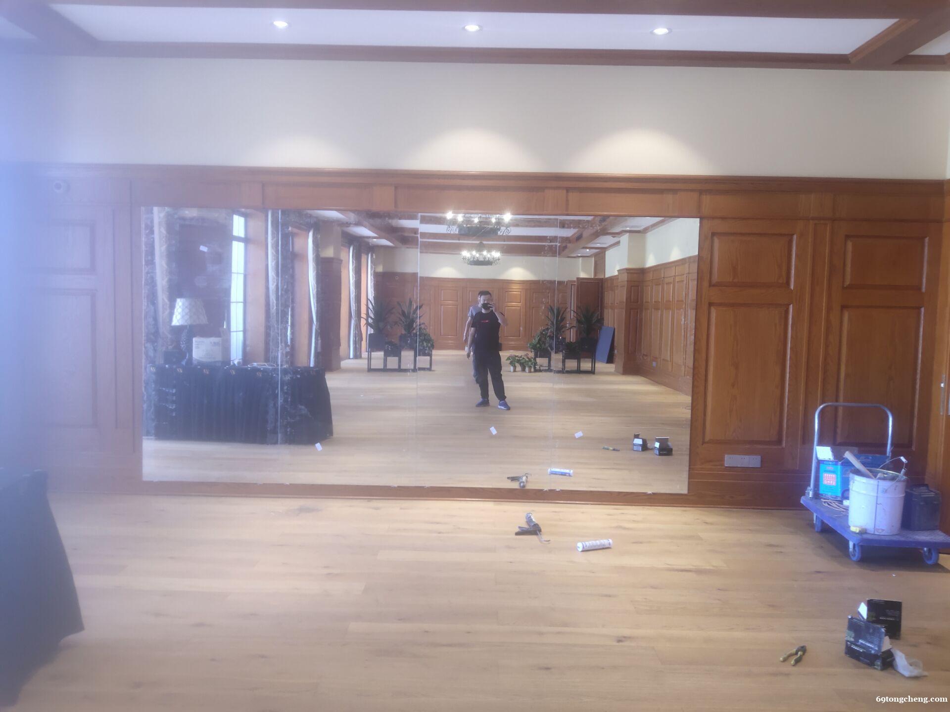 朝阳区安装镜子图解 朝阳区安装镜子图解