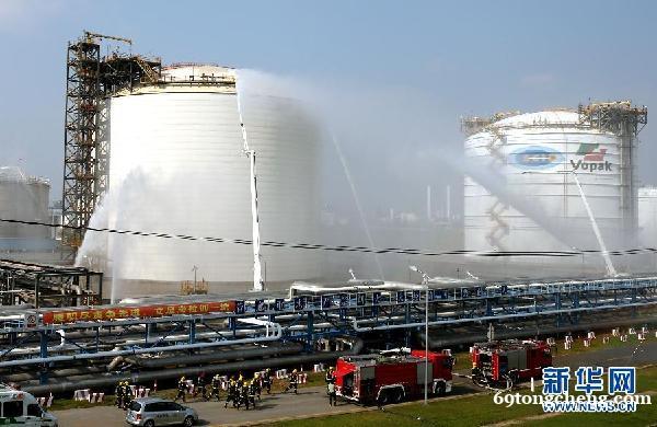 盐城化工厂拆除有化工拆除资质设备拆除回收 盐城化工厂拆除有化工拆除资质设备拆除回收