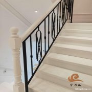 金属楼梯扶 铁艺护栏 厂家定制