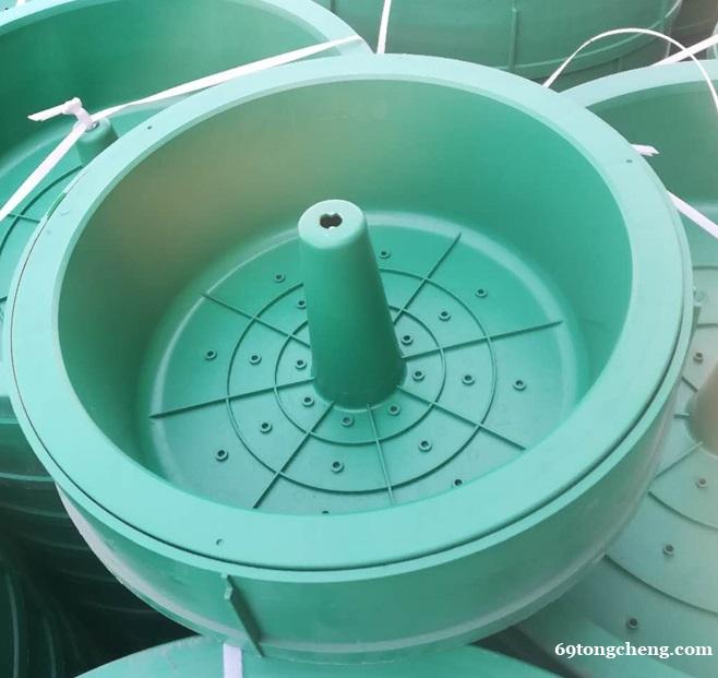 湖北龙康复合井盖系列-草坪花盆井盖-PP料绿色/黑色花盆 湖北龙康复合井盖系列-草坪花盆井盖-PP料绿色/黑色花盆