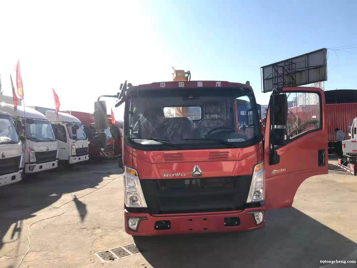 青岛即墨胶州平度莱西黄岛重汽豪沃轻卡随车吊 青岛即墨胶州平度莱西黄岛重汽豪沃轻卡随车吊