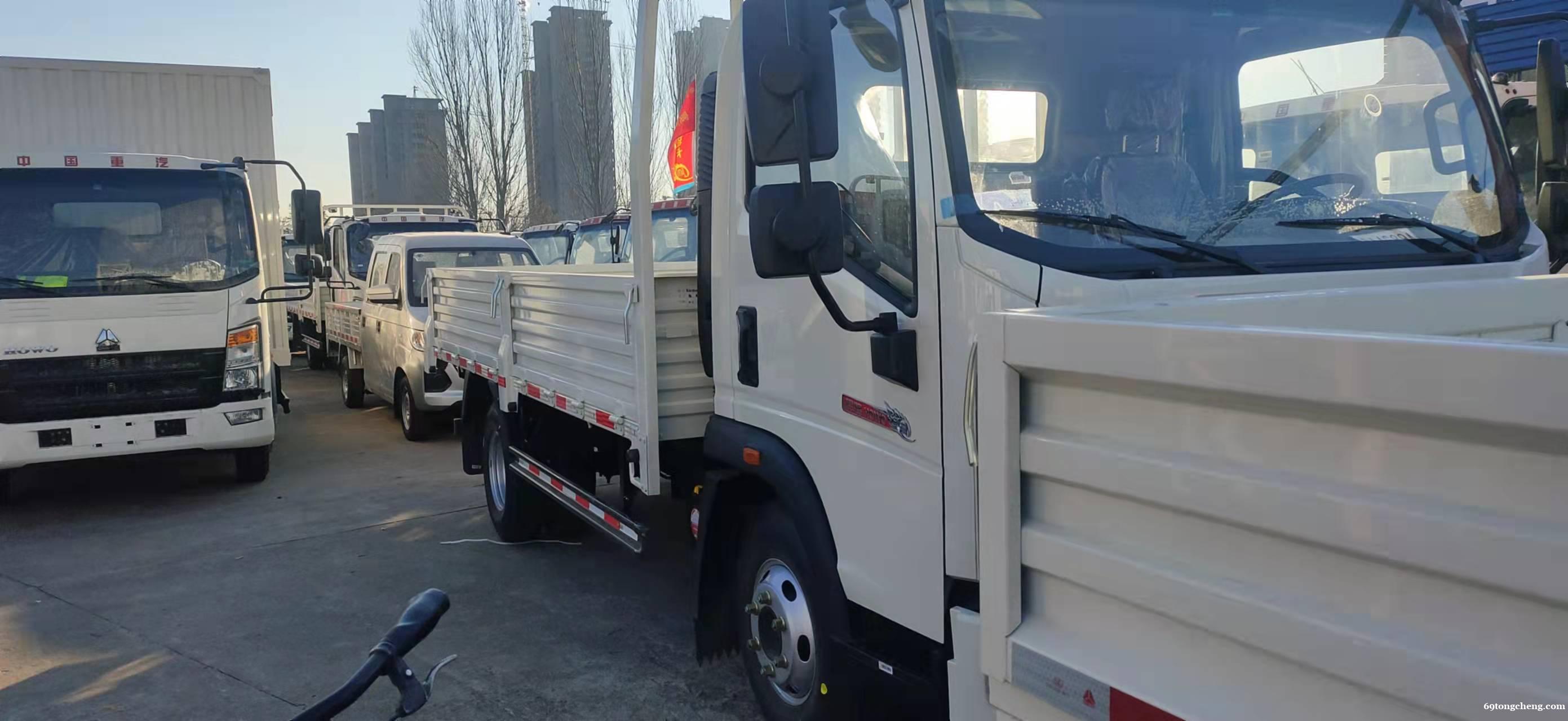 山东青岛重汽豪沃4s店在哪里 山东青岛重汽豪沃4s店在哪里