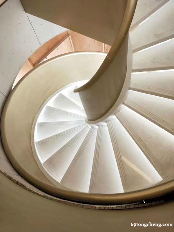 玻璃旋转扶手 室内楼梯护栏 金铜韵厂家定制 玻璃旋转扶手 室内楼梯护栏 金铜韵厂家定制