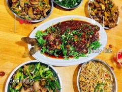 生活就是约好在春日清凉的田园过着简单的农家生活