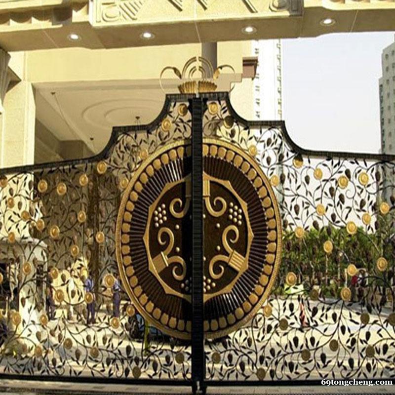 铁艺庭院门电动平移院子大门欧式风格花园进户镂空铁门 铁艺庭院门电动平移院子大门欧式风格花园进户镂空铁门