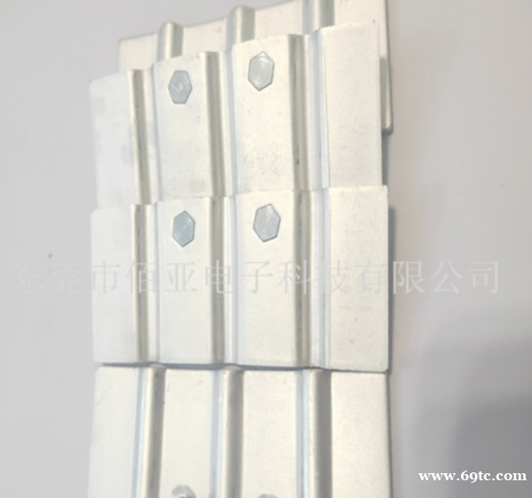 铝排规格型号尺寸 东莞厂家焊接加工铝箔软连接设备导电连接件 铝排规格型号尺寸 东莞厂家焊接加工铝箔软连接设备导电连接件