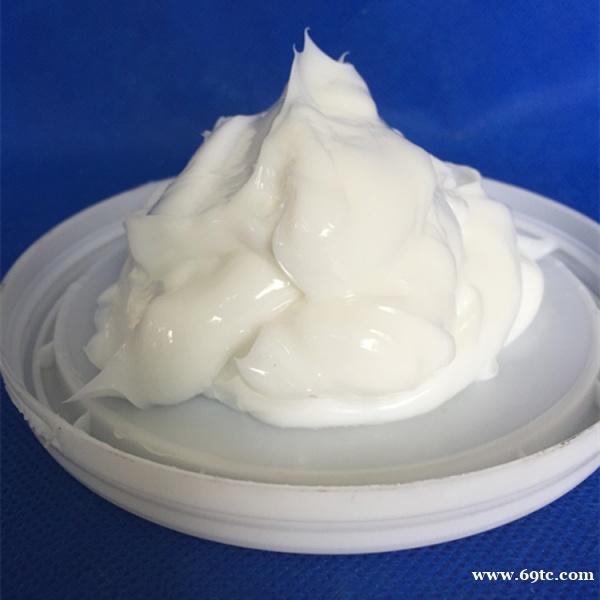 低粘度塑料齿轮油 低扭矩齿轮润滑脂 低粘度塑料齿轮油 低扭矩齿轮润滑脂