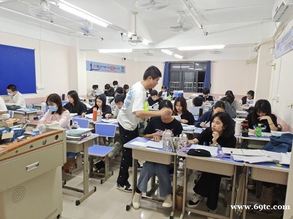 高职高考视频课哪个好一些?清泉理想师高职高考冲刺班 高职高考视频课哪个好一些?清泉理想师高职高考冲刺班