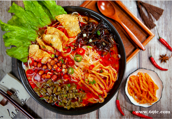 加盟小蛮螺螺蛳粉的优点 加盟小蛮螺螺蛳粉的优点