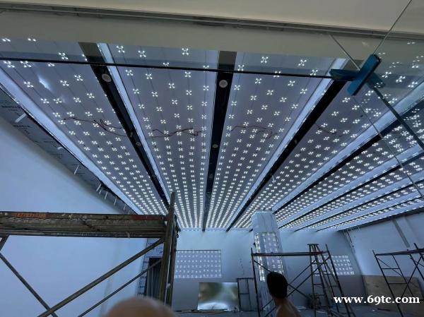 南宁软膜天花吊顶定做,厂家定制3M软膜灯箱 南宁软膜天花吊顶定做,厂家定制3M软膜灯箱