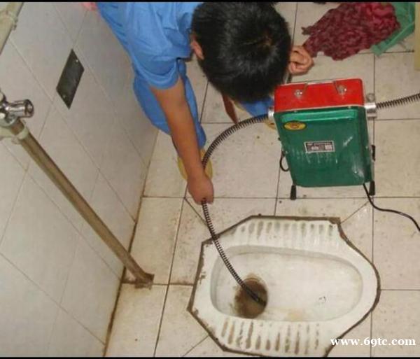 南通狼山附近24小时疏通下水道,中南世纪城厕所疏通,抽粪 南通狼山附近24小时疏通下水道,中南世纪城厕所疏通,抽粪