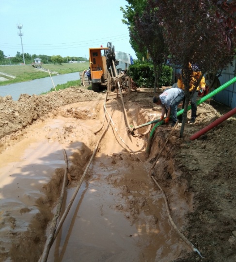南通市泥浆池清理，抽泥浆怎么收费，备用多量吸污车，快速响应