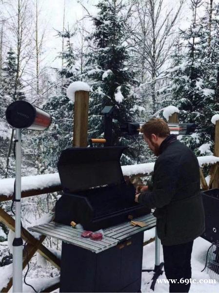 防水防雪,恶劣天气下的温暖守护者:伟而特红外供暖 防水防雪,恶劣天气下的温暖守护者:伟而特红外供暖