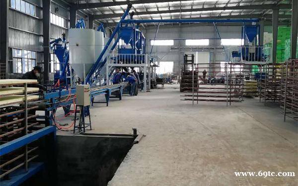 保温免拆模板设备 保温免拆模板设备