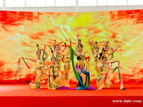 开业庆典,展会搭建,舞台搭建,灯光音响,LED大屏,场地布置,会议策划,音乐节,店面开业,节目演出 开业庆典,展会搭建,舞台搭建,灯光音响,LED大屏,场地布置,会议策划,音乐节,店面开业,节目演出