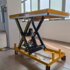 电动滑轮式升降平台摄影升降台好用吗