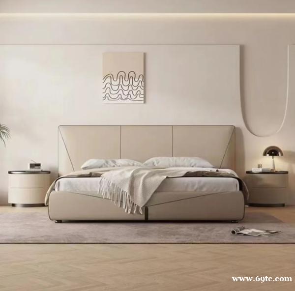 铂乐极满家信封床卧室美学 铂乐极满家信封床卧室美学