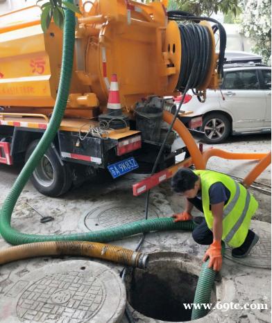昆明安宁市餐馆隔油池清理 抽淤泥 化粪池清理 专业抽粪 昆明安宁市餐馆隔油池清理 抽淤泥 化粪池清理 专业抽粪