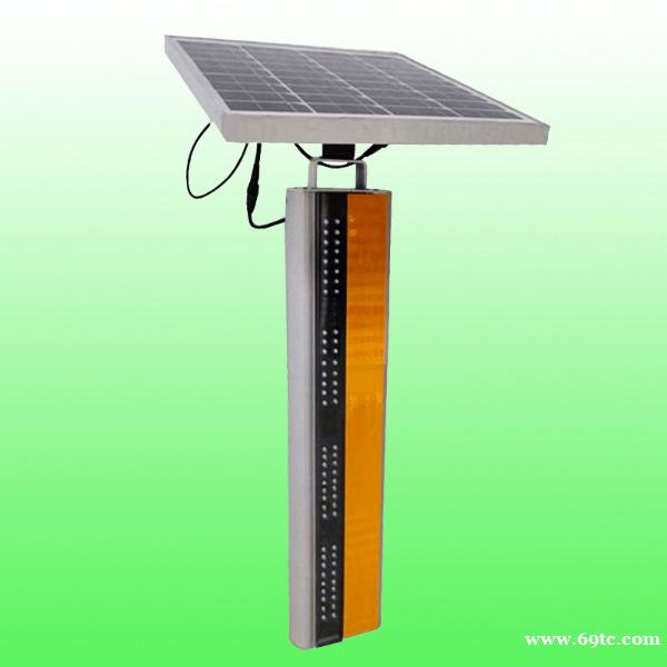 高速公路GPS柱式边缘警示灯 同步太阳能边缘警示灯生产厂家 高速公路GPS柱式边缘警示灯 同步太阳能边缘警示灯生产厂家