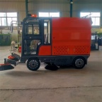 山东环保电动道路清扫车电动扫路车厂家价格表