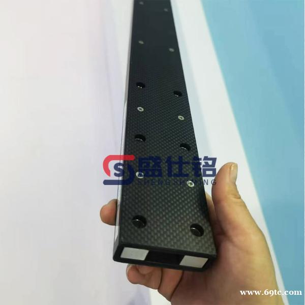 自动化设备抓取臂 碳纤维方管机械臂 高精度耐磨损 工业抓取配件 自动化设备抓取臂 碳纤维方管机械臂 高精度耐磨损 工业抓取配件