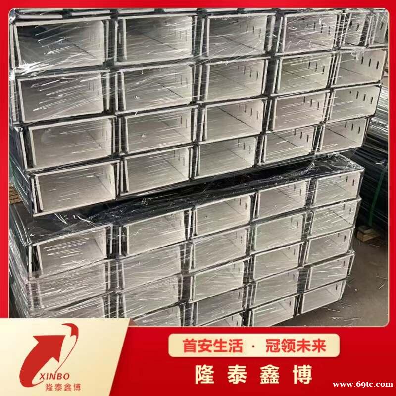 外侧金属内置无机防火层 隆泰鑫博不锈钢复合防火槽盒 外侧金属内置无机防火层 隆泰鑫博不锈钢复合防火槽盒